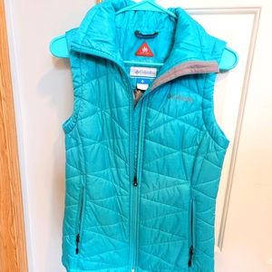Columbia vest